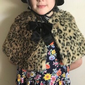 Rare Vintage 80’s Faux Fur Toddler Cape